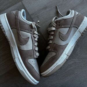 2023 Wmns Dunk Low SE 'Sandrift